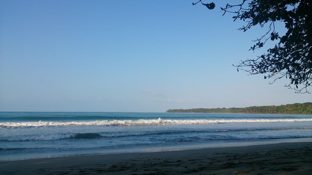 Casa Verde, Cahuita Exteriör bild