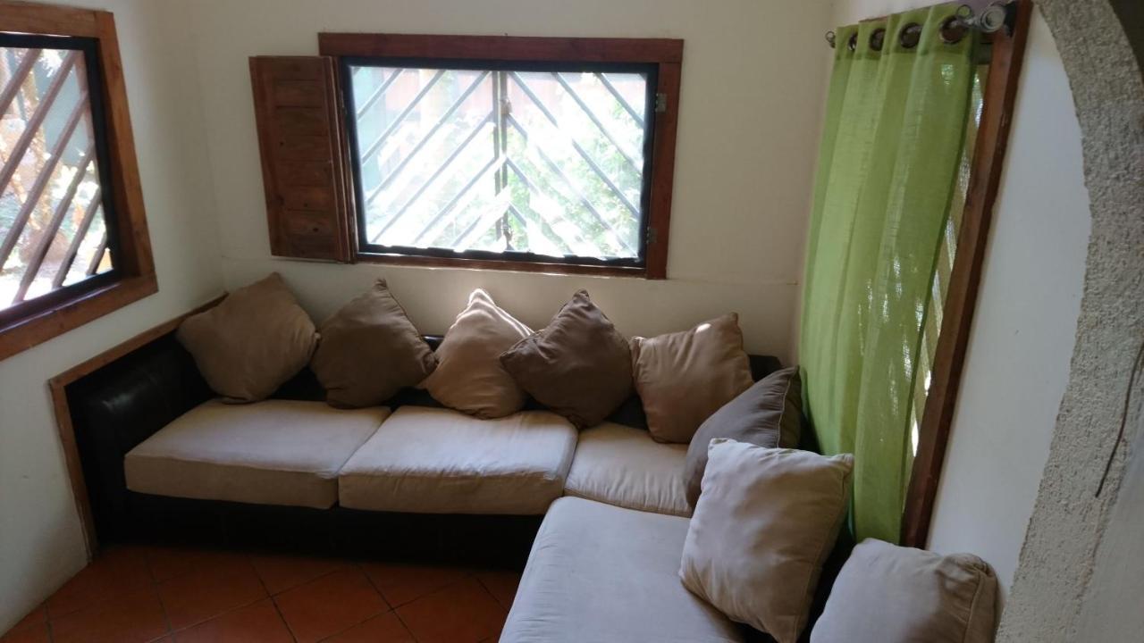 Casa Verde, Cahuita Exteriör bild