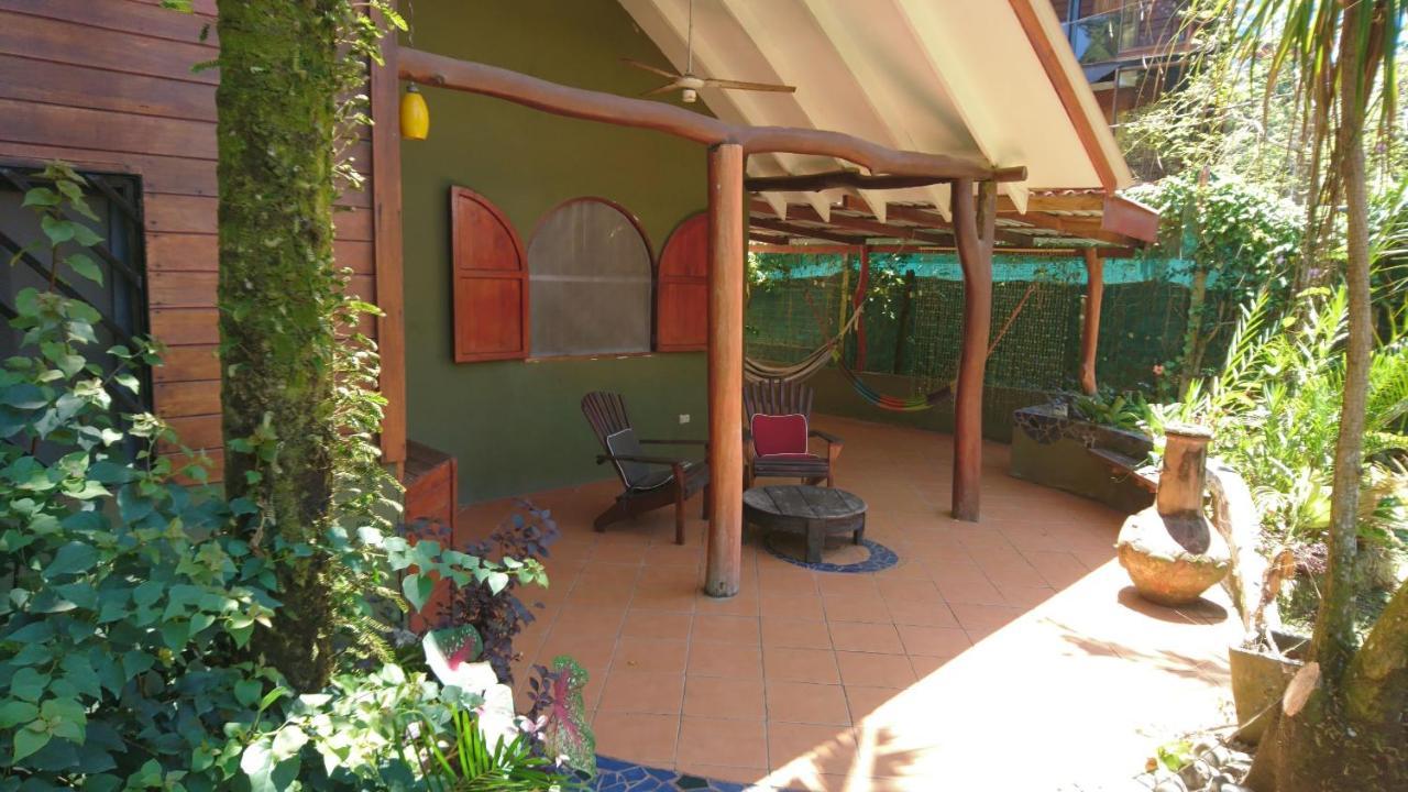 Casa Verde, Cahuita Exteriör bild